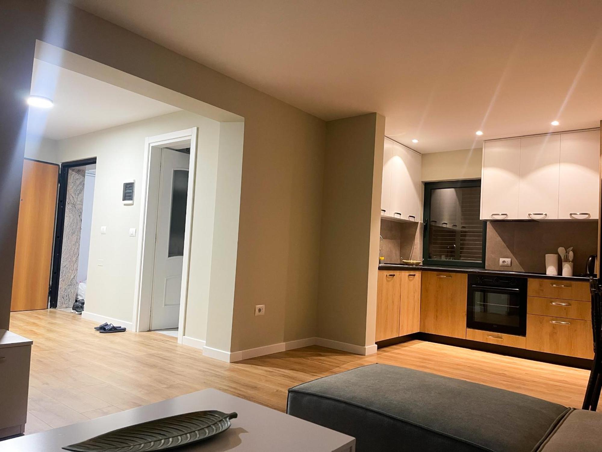 Wanderlust Bazaar Apartment Тирана Екстериор снимка