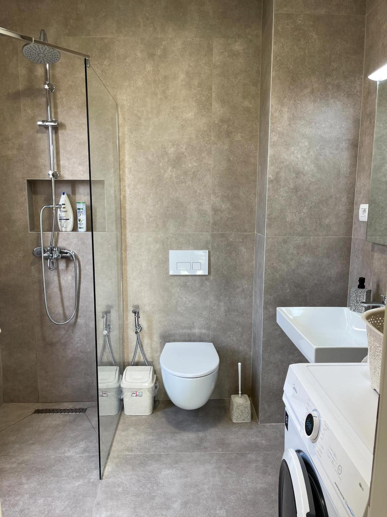 Wanderlust Bazaar Apartment Тирана Екстериор снимка