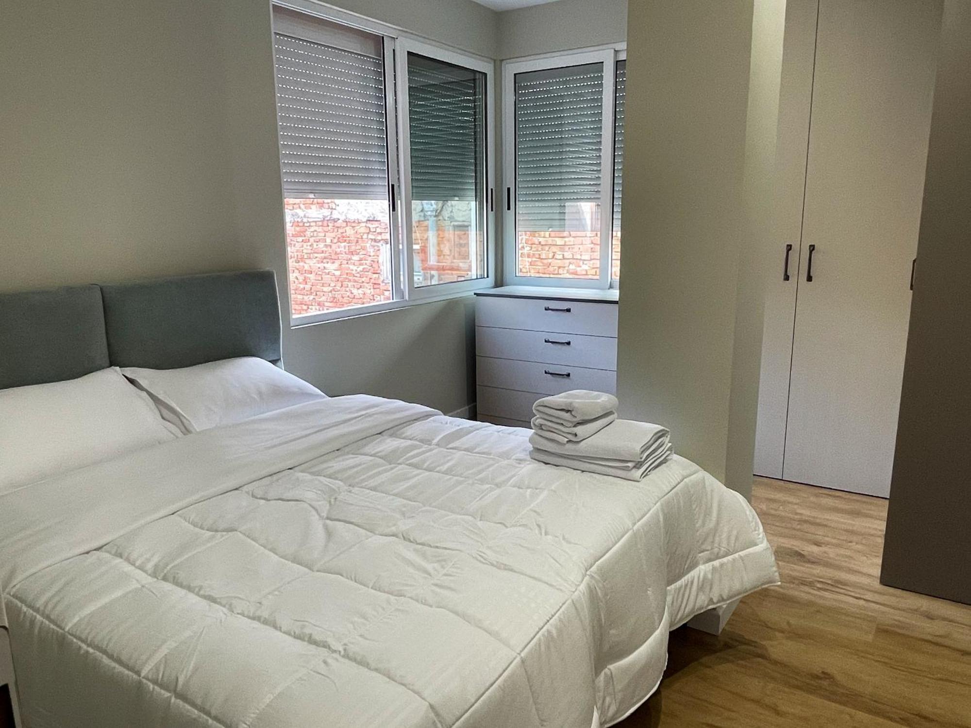 Wanderlust Bazaar Apartment Тирана Екстериор снимка