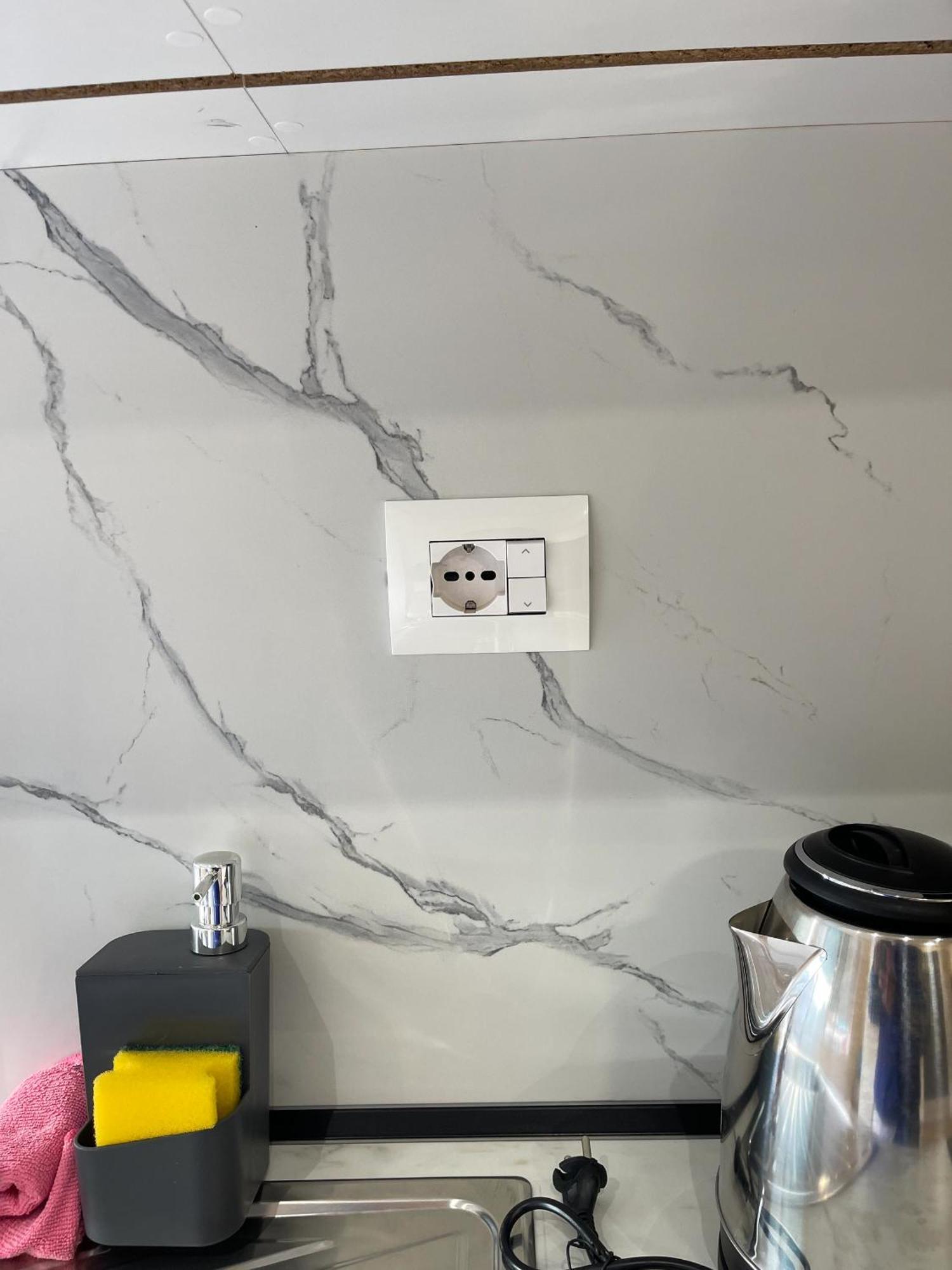 Wanderlust Bazaar Apartment Тирана Екстериор снимка