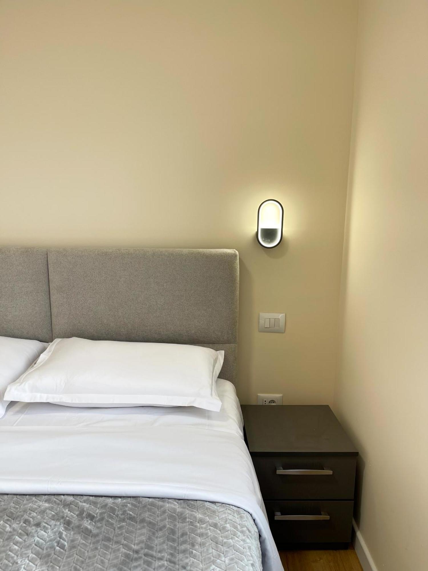 Wanderlust Bazaar Apartment Тирана Екстериор снимка